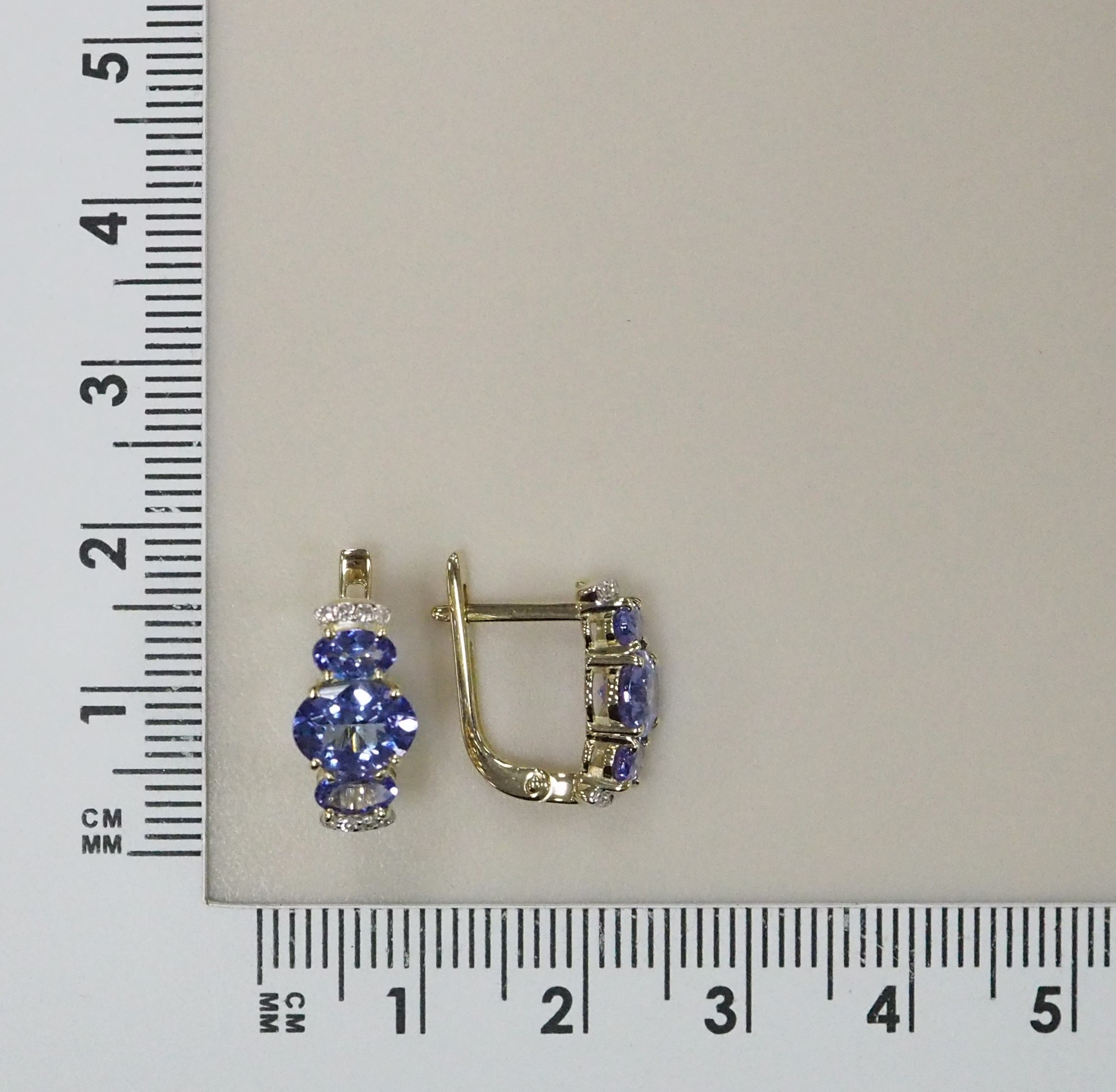 10512-000462 Серьги (Au 585)